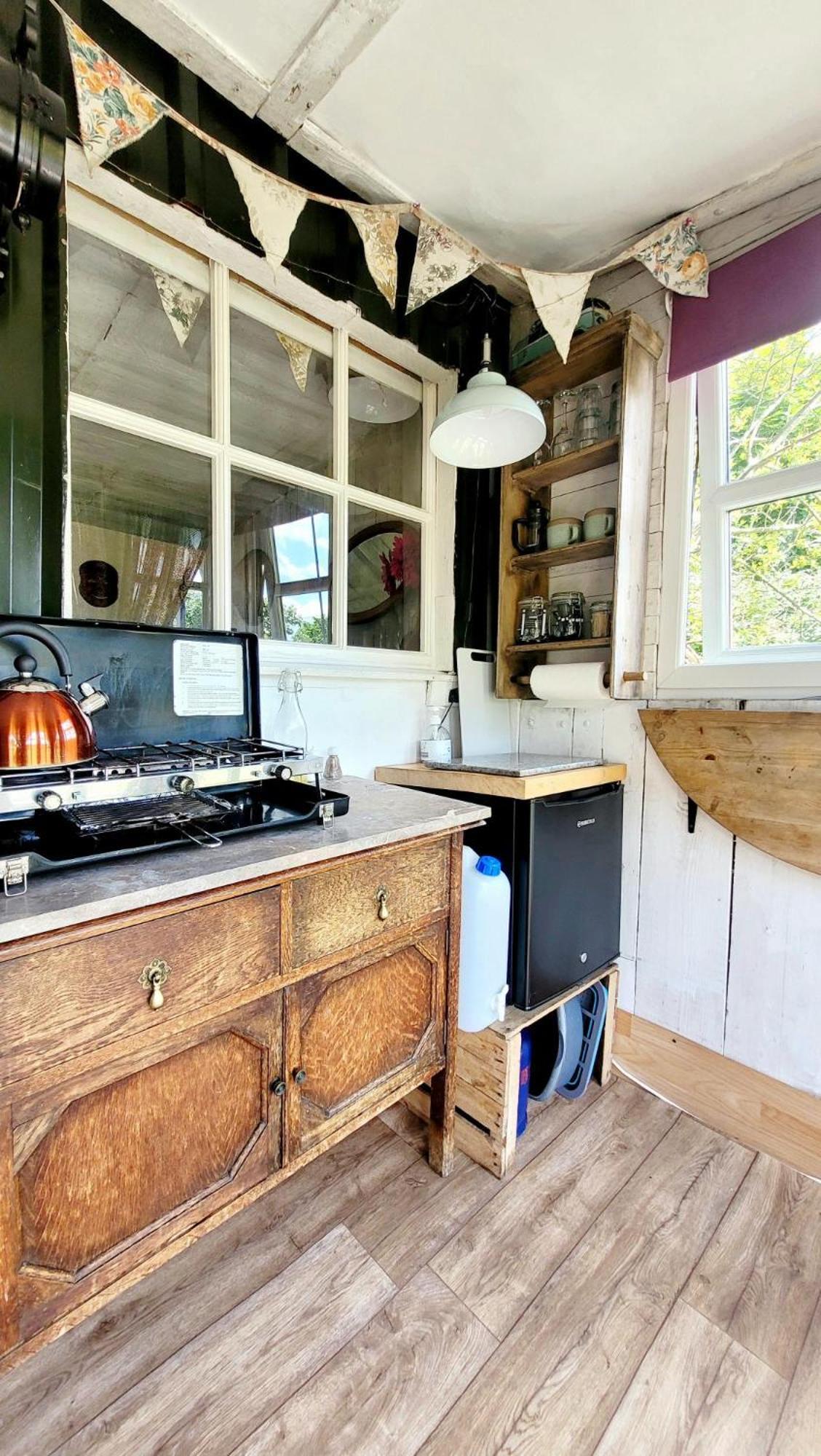Hotel Treguth Glamping Unique Experience - Themed Huts Saint Day Exteriér fotografie