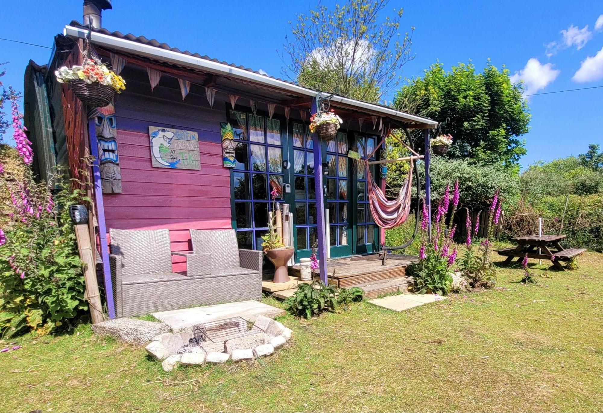 Hotel Treguth Glamping Unique Experience - Themed Huts Saint Day Exteriér fotografie